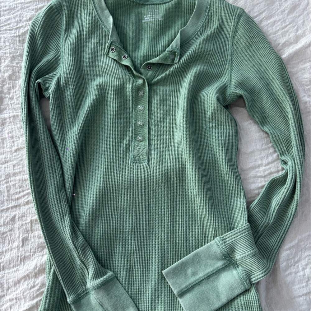 Aerie long sleeve